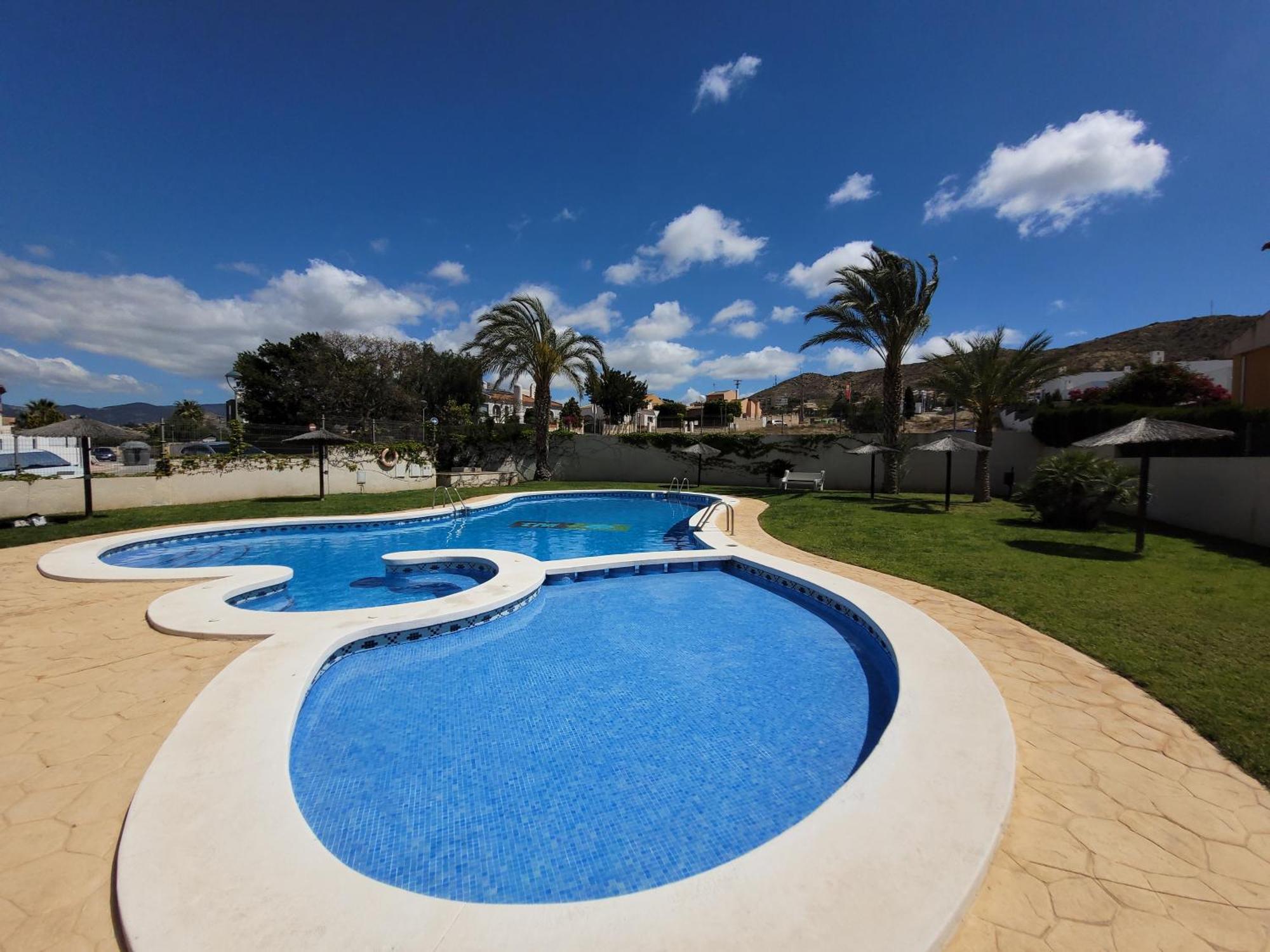 Chalet Adosado Acogedor Busot Alicante Exterior photo